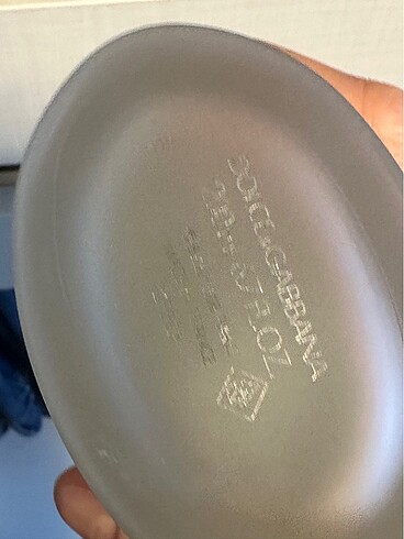 Orjinaldir dolce gabbana parfüm 200 ml - Görsel 4