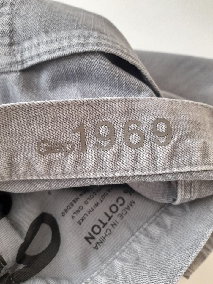 GAP marka erkek kot şort - Görsel 4