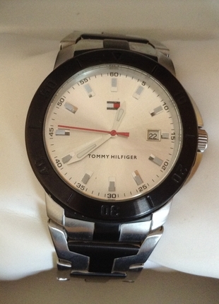 TOMMY HİLFİGER ERKEK SAAT