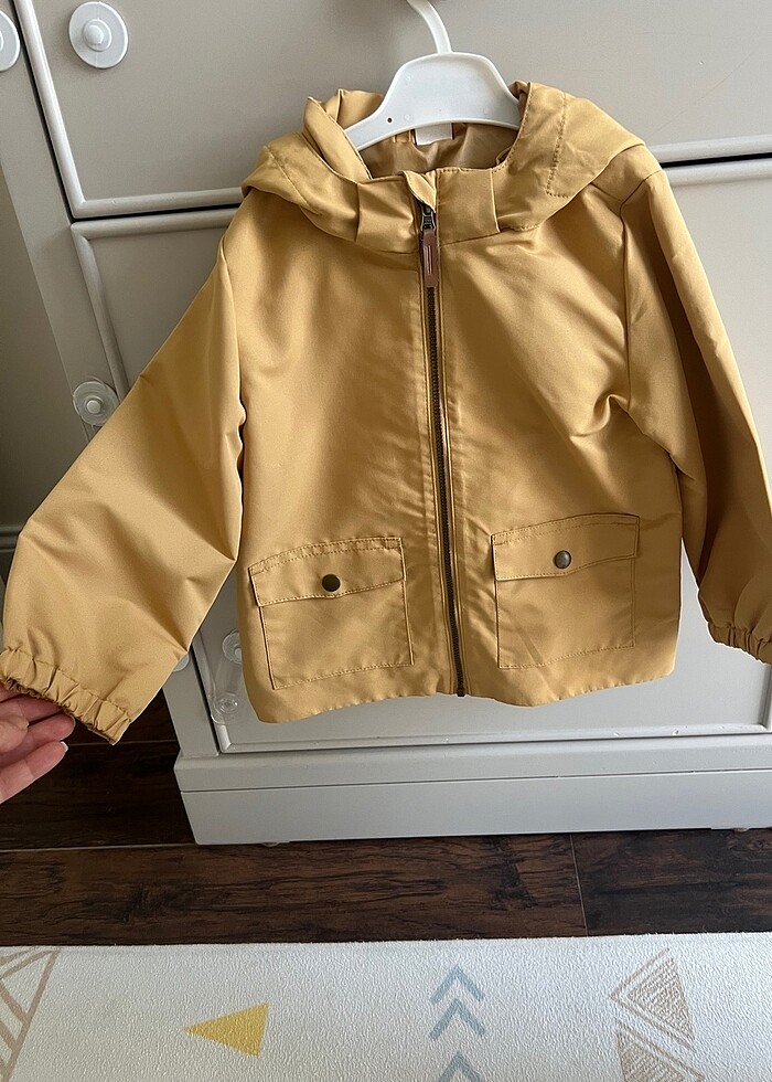 H&m kullanılmamış mevsimlik yağmurluk 2-3 yaş - Görsel 2