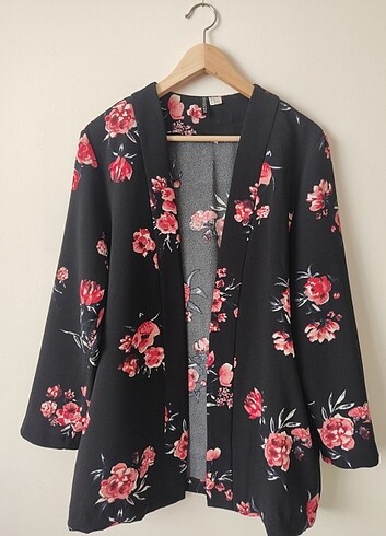 H&M Çiçekli Kimono Ceket