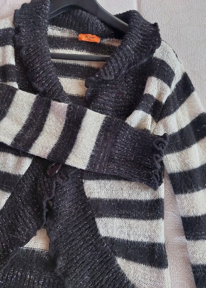 Triko hırka - Görsel 4