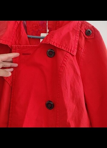 Trenckot marka temsili - Görsel 2