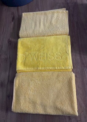 Sarı Parlak Desenli Havlu - WEISS - Görsel 2