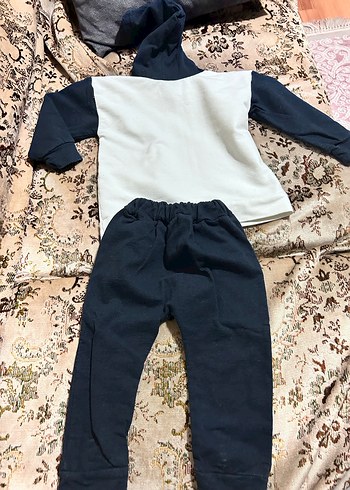 Kapüşonlu, uzun kollu bebek erkek takım - Görsel 5