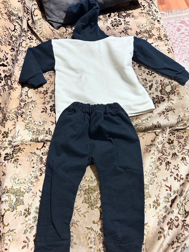 Kapüşonlu, uzun kollu bebek erkek takım - Görsel 5