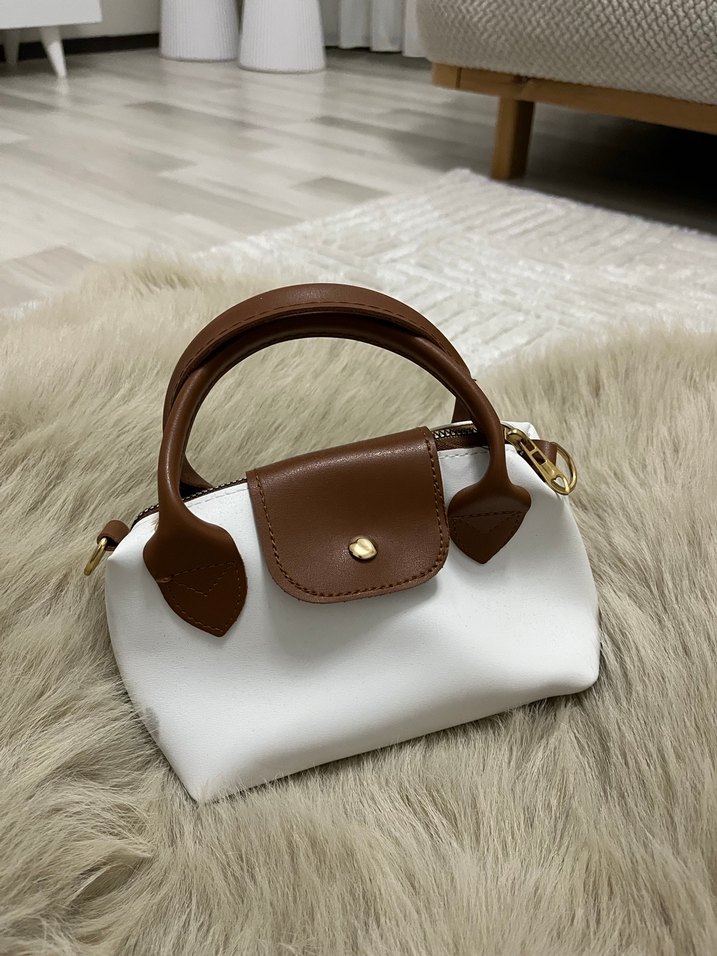 Klasik Beyaz Deri Kadın Çanta - Görsel 2