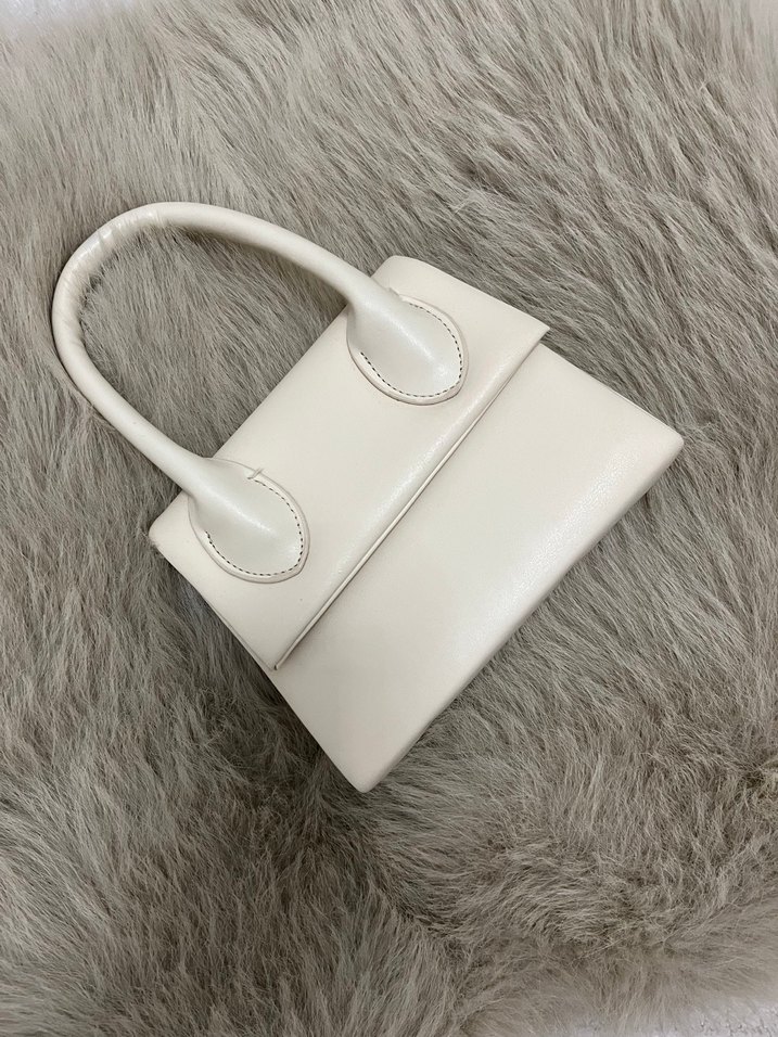 Krem Deri Çanta - Görsel 2