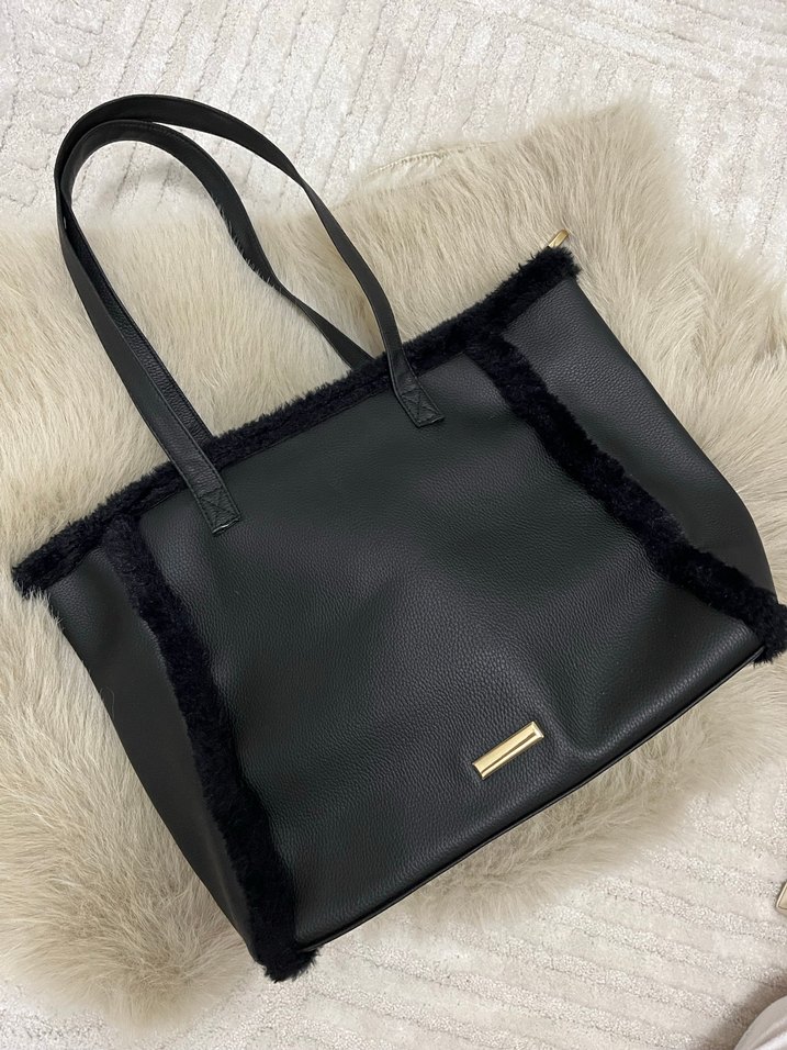 Siyah Deri Kürklü Kadın El Çantası - Görsel 2