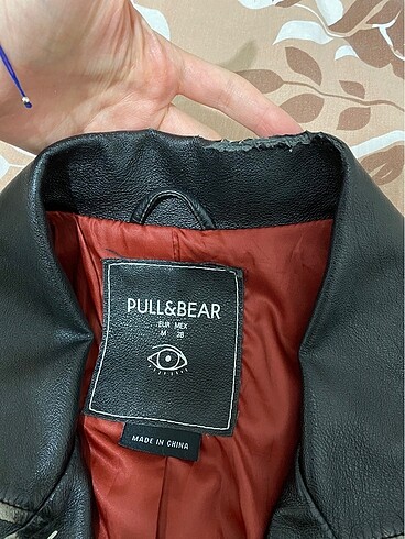 m Beden siyah Renk Pull bear deri ceket