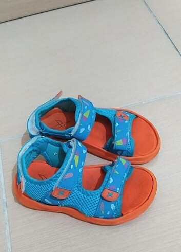 Erkek çocuk LCW havuz ayakkabısı ve Kinetix marka Sandalet  - Görsel 5