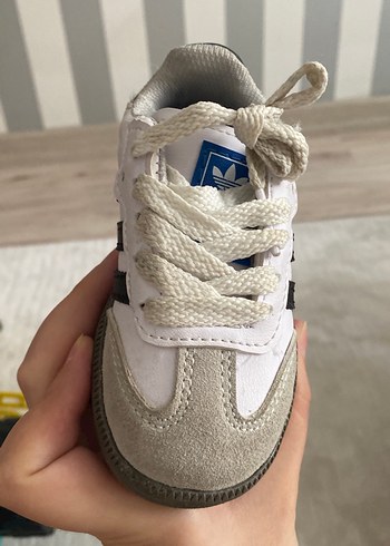 Adidas Erkek Çocuk Beyaz Siyah Şeritli Spor Ayakkabı