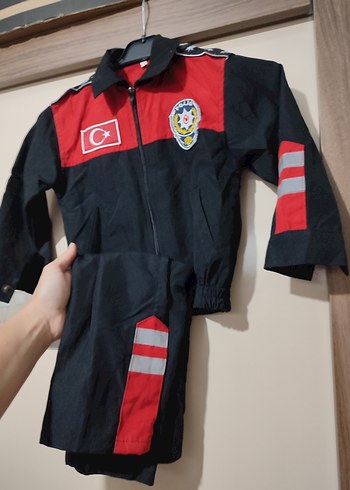 Kırmızı Siyah Çocuk Polis Kostümü - Görsel 3