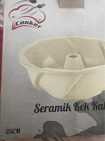 Porselen kek kalıbı