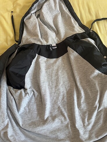 H&M H&M yağmurluk