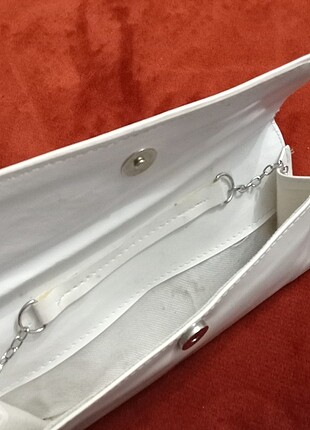 Beden 23*11 cm zincir askılı el çantası