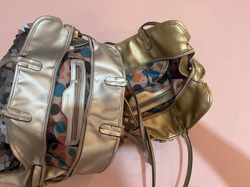 Parlak Altın Payetli Deri Kadın Çanta - Görsel 4