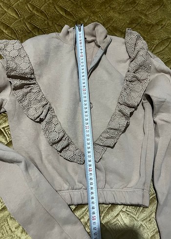 Crop dantelli boğaz fermarlı penye somon rengi - Görsel 2