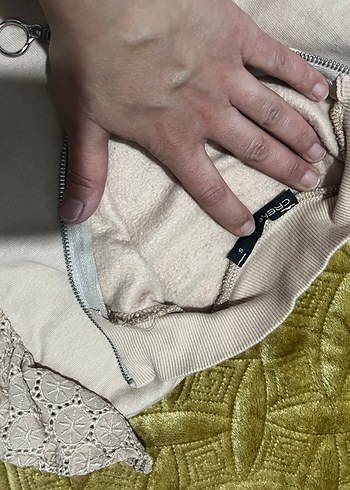 Crop dantelli boğaz fermarlı penye somon rengi - Görsel 8