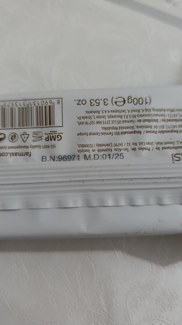 Farmasi White+ Correct Aydınlatıcı Sabun 100g - Görsel 2