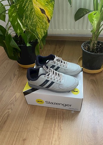 Slazenger 38