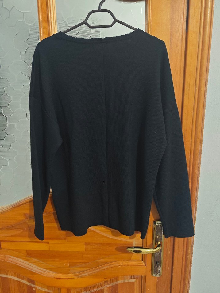 Boncuklu Siyah Kadın Triko Kazak - Görsel 2