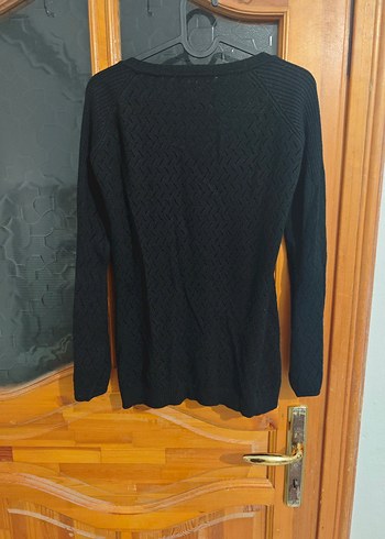 Siyah Düğmeli Kadın Hırka - Görsel 2