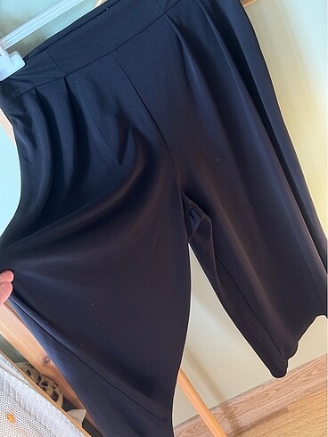 Bershka kapri boy bol pantolon