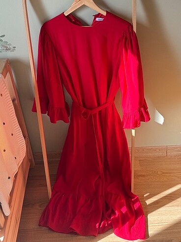Zara Kırmızı krep bol abaya elbise