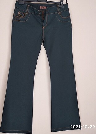 Zümrüt yeşili pantolon