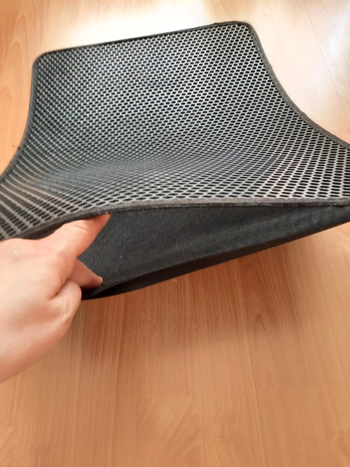 Siyah Puantiyeli Egzersiz Matı - Görsel 3