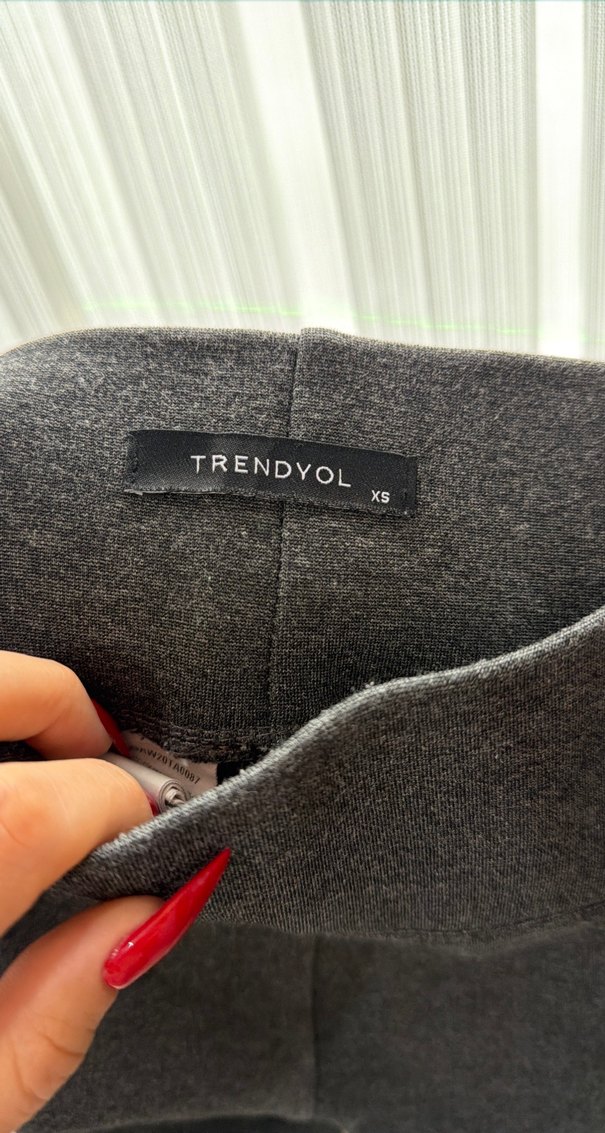 Yırtmaçlı Siyah Kadın Tayt - Görsel 3