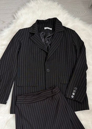 Çizgili Siyah Mini Pilili Etek - Görsel 2