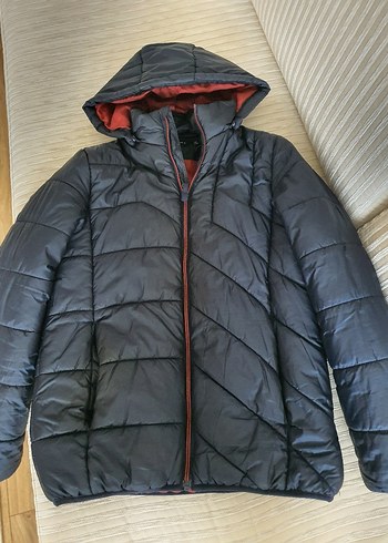 Kapüşonlu Erkek Çocuk Mont - Görsel 4