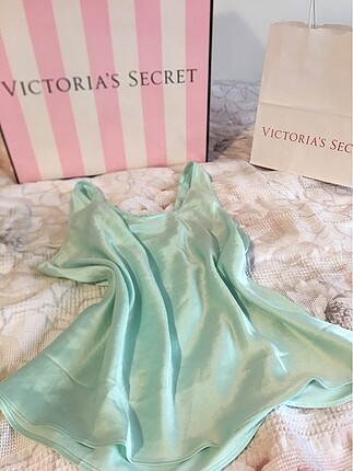 Victoria?s Secret Saten üst