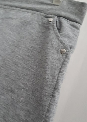 Kadın Gri Mini Şort Fermuarlı Cepli - Görsel 5