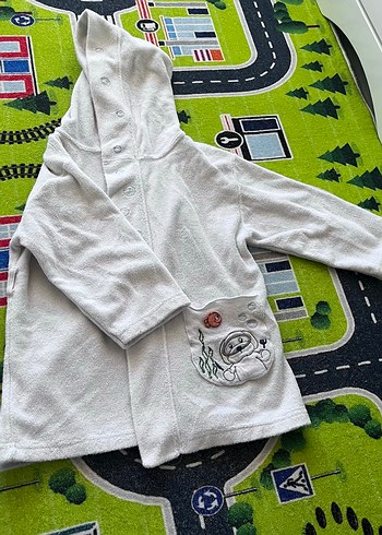 Kapüşonlu Erkek bebek Bornoz ve bebek havlu- Beyaz - Görsel 2