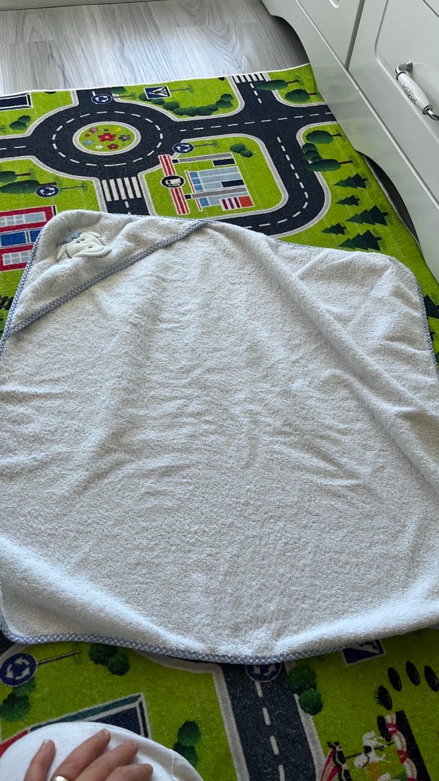 Kapüşonlu Erkek bebek Bornoz ve bebek havlu- Beyaz - Görsel 5