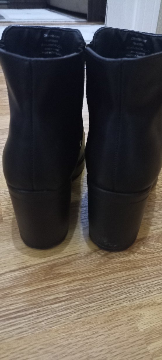 Siyah Kadın Dolgu Topuklu Goth Bot - Görsel 3