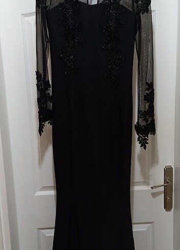 Muhteşem gece elbisesi - Görsel 2