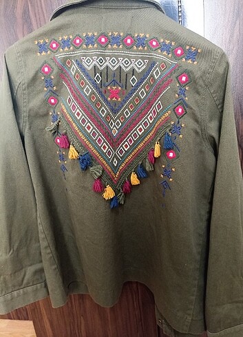 Bohem tarzı neredeyse hiç kullanılmamış kadın ceket - Görsel 5