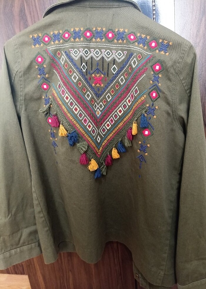 Bohem tarzı neredeyse hiç kullanılmamış kadın ceket - Görsel 5
