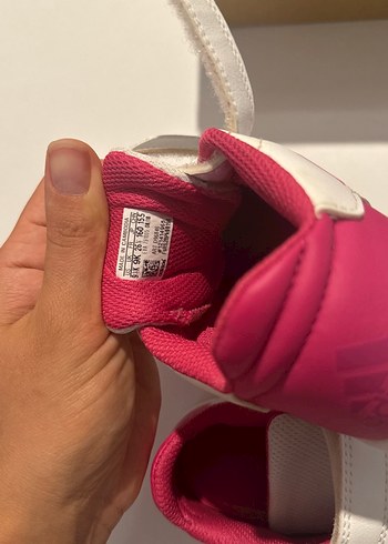 26 Beden Kız Çocuk Pembe Adidas Cırt Cırtlı Spor Ayakkabı 26,5 numara