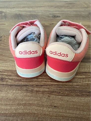 23 Beden Adidas Ayakkabı