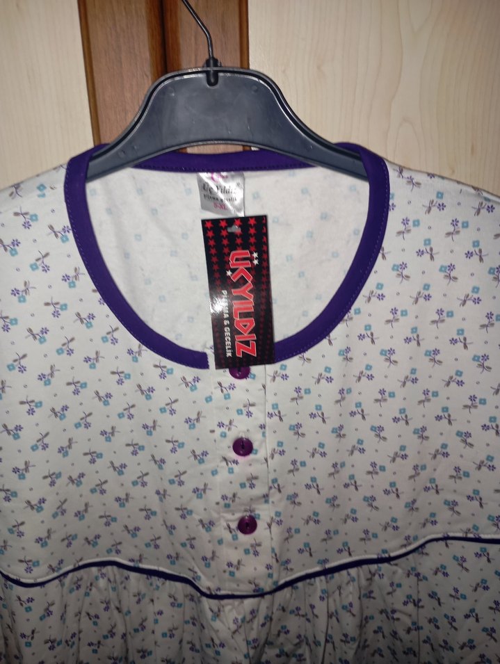 Uzun Kollu Beyaz Emzirme Sabahlığı - Görsel 3