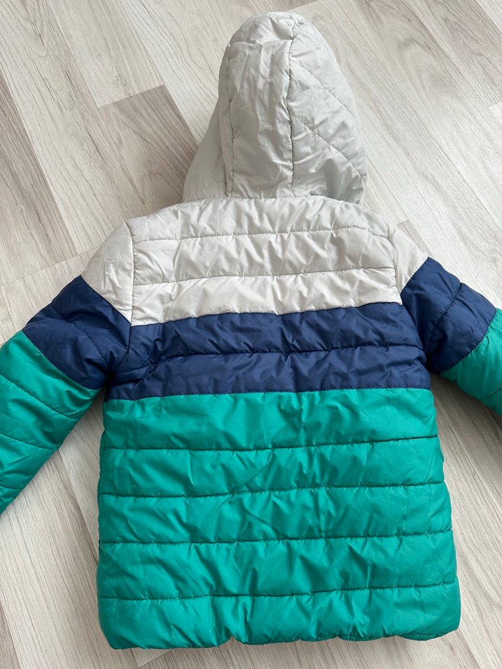 Erkek Çocuk Kapüşonlu Renk Bloklu Mont - Görsel 4