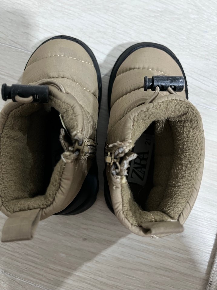 Bej Erkek, kız  Çocuk Bot - Görsel 3