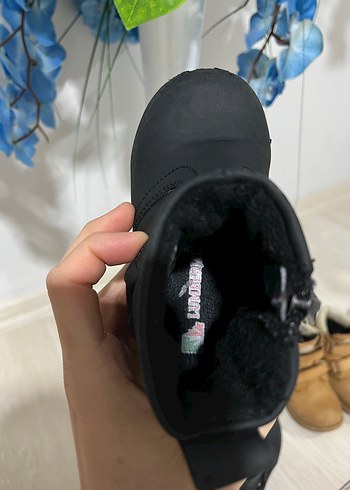 Kız Çocuk Siyah Kauçuk Tokalı Bot - Görsel 3