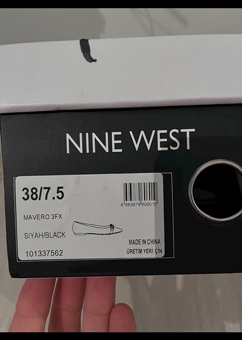 Nine West Klasik Siyah Kadın Babet