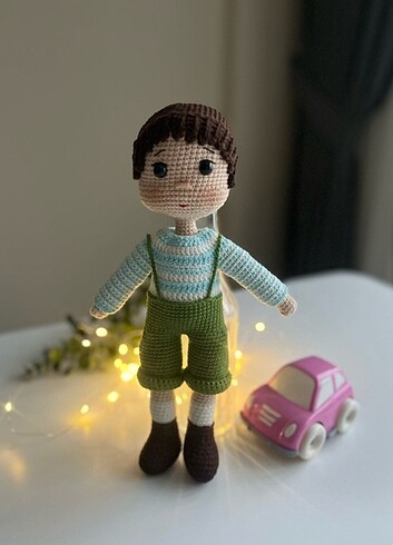 Amigurumi erkek bebek